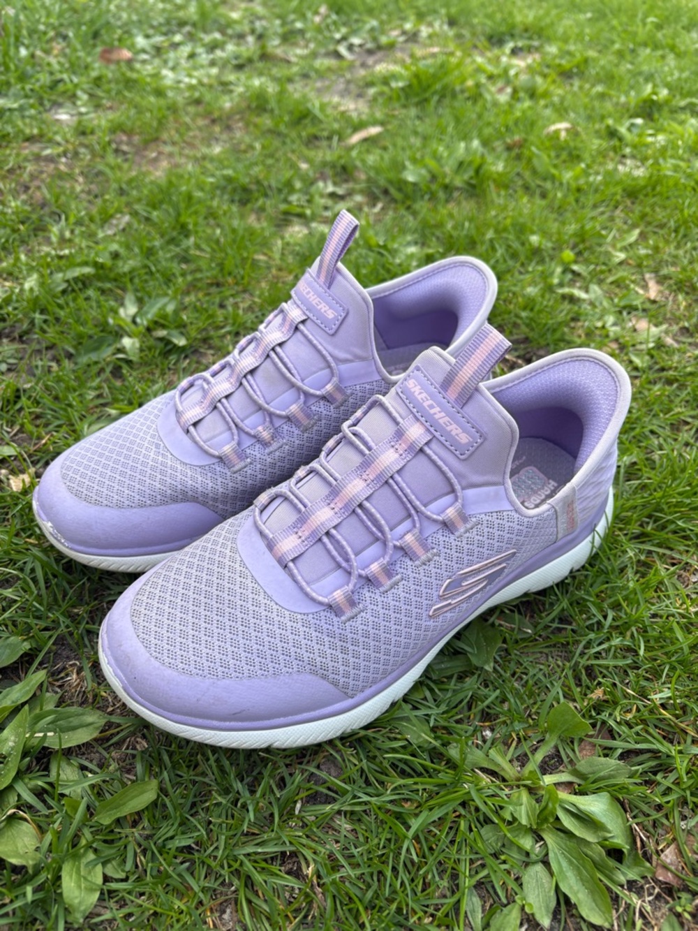 Skechers Slip-On Lavender Knit Walking Shoes for Girls size 3Y